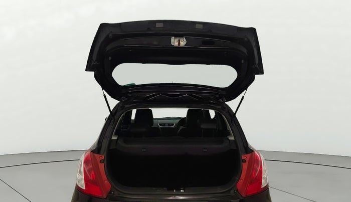 2015 Maruti Swift VXI, Petrol, Manual, 68,004 km, Boot Door Open
