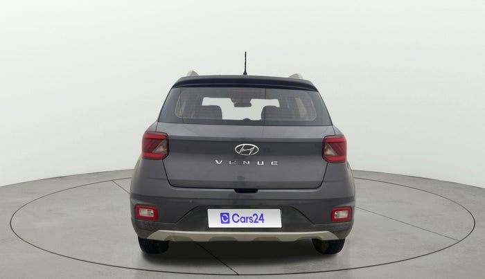 2019 Hyundai VENUE S 1.2, Petrol, Manual, 82,853 km, Back/Rear