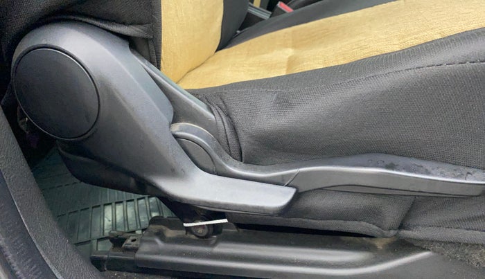2017 Maruti Baleno ZETA CVT PETROL 1.2, Petrol, Automatic, 1,14,619 km, Driver Side Adjustment Panel