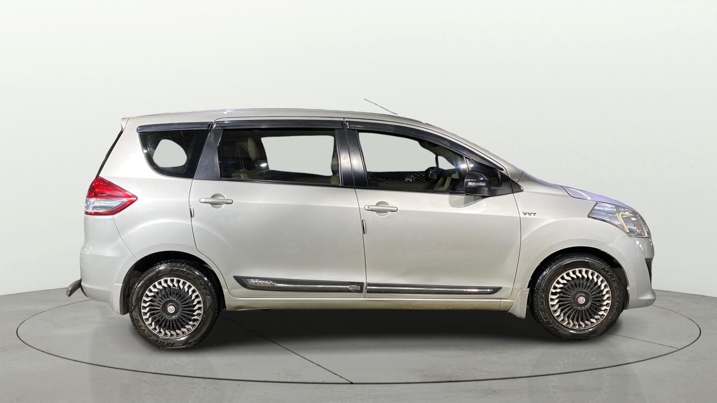 2013 Maruti Ertiga VXI, Petrol, Manual, 32,495 km, Right Side View