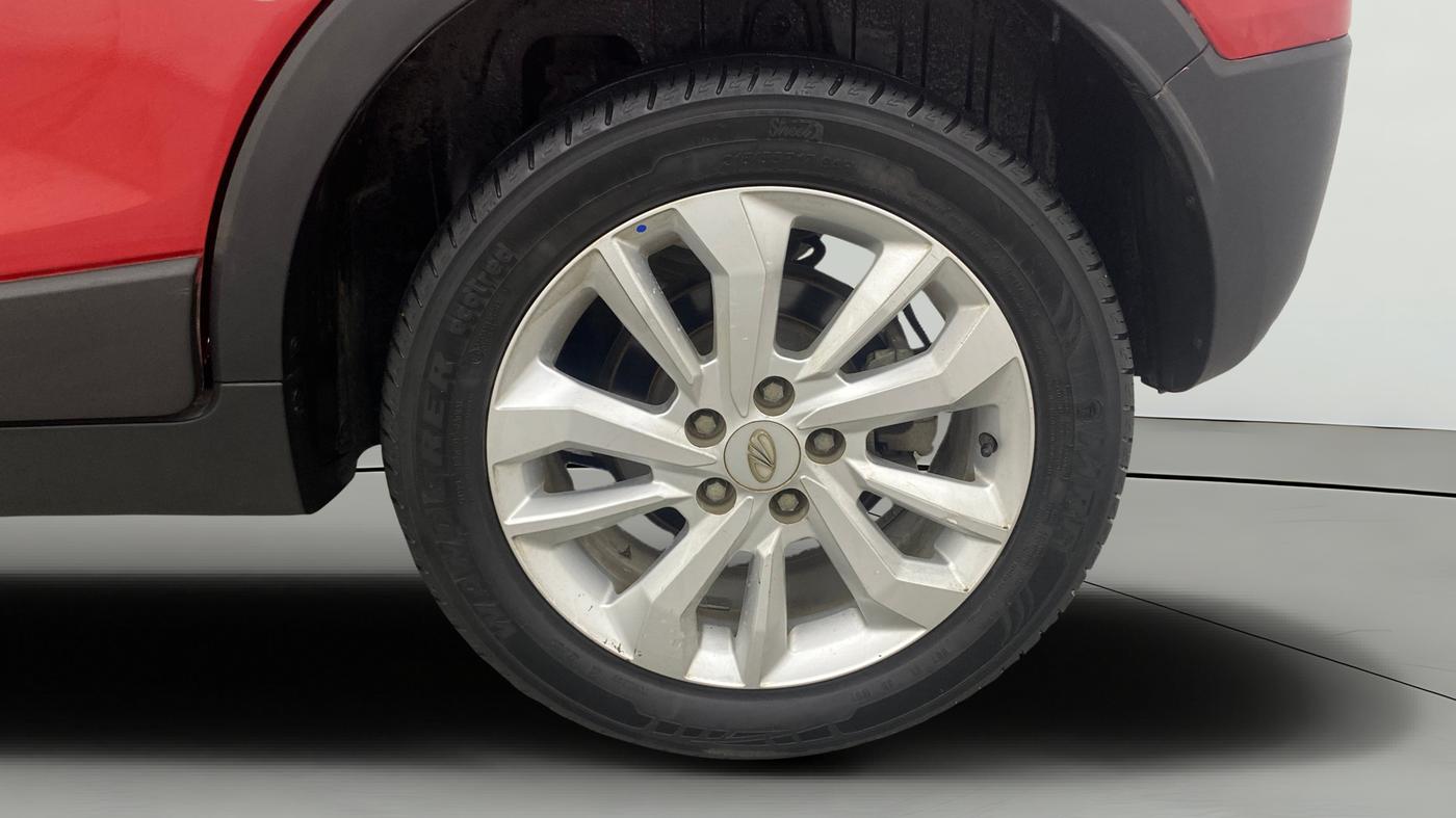 2021 Mahindra XUV300 W8 1.2 PETROL, Petrol, Manual, 55,848 km, Left Rear Wheel