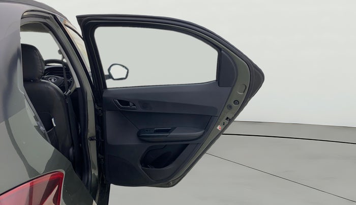 2023 Tata TIAGO NRG XZ ICNG, CNG, Manual, 84,139 km, RHS Rear Door