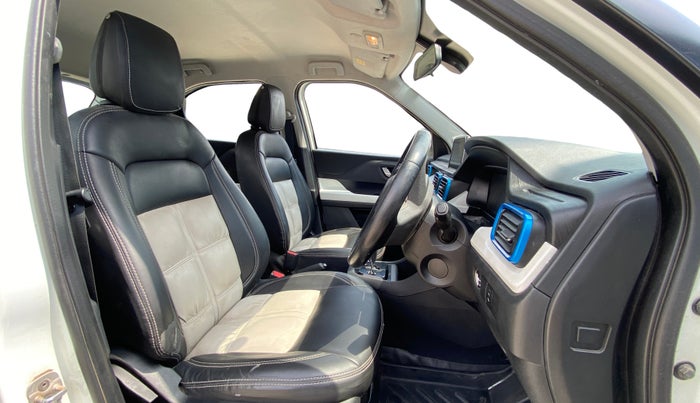 2021 Tata PUNCH CREATIVE  AMT, Petrol, Automatic, 1,00,394 km, Right Side Front Door Cabin