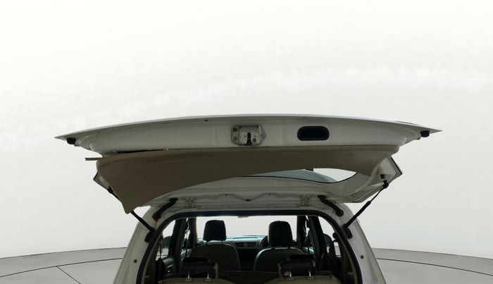 2015 Maruti Ertiga ZXI, CNG, Manual, 1,37,764 km, Boot Door Open