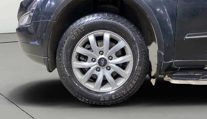 2017 Mahindra XUV500 W10 AT, Diesel, Automatic, 93,439 km, Left Front Wheel