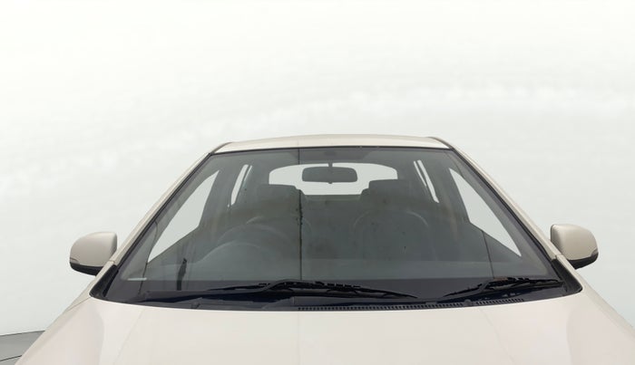 2013 Hyundai i20 MAGNA 1.2, Petrol, Manual, 73,013 km, Front Windshield