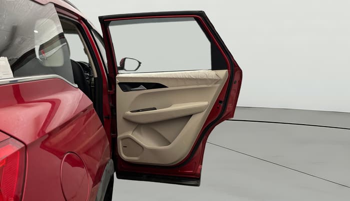 2021 MG HECTOR SHARP 1.5 DCT PETROL DUAL TONE, Petrol, Automatic, 38,761 km, RHS Rear Door