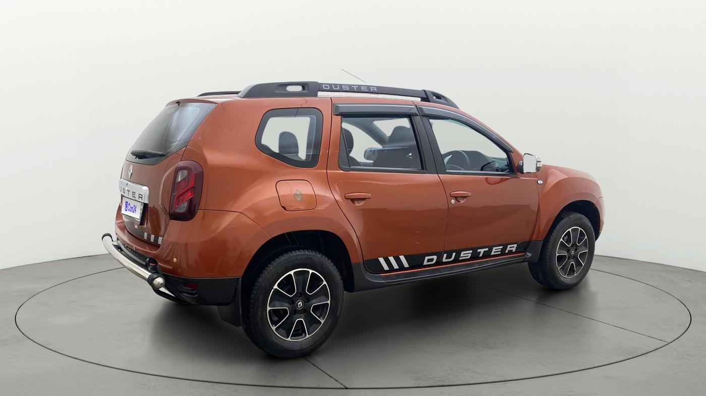 2018 Renault Duster RXS CVT, Petrol, Automatic, 1,22,948 km, Right Back Diagonal
