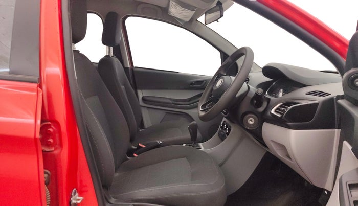 2024 Tata Tiago XTA PETROL, Petrol, Automatic, 35,199 km, Right Side Front Door Cabin