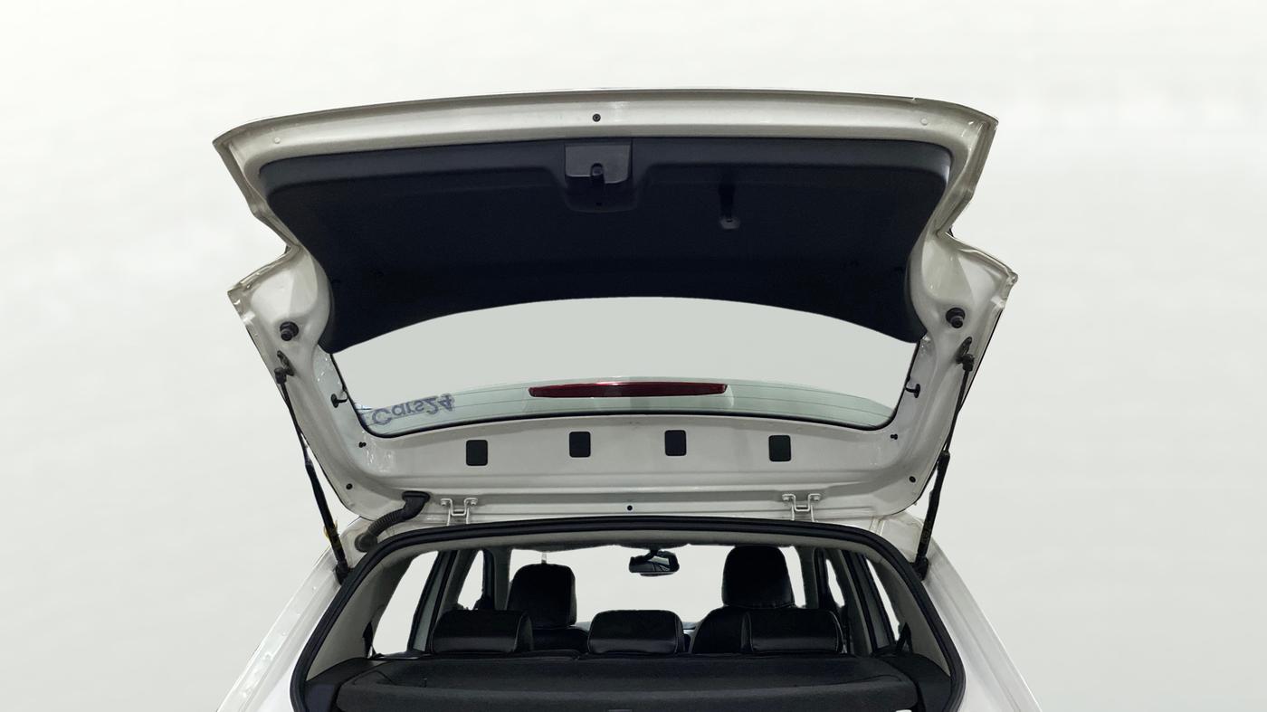 2022 Volkswagen TAIGUN HIGHLINE 1.0 TSI MT, Petrol, Manual, 42,419 km, Boot Door Open