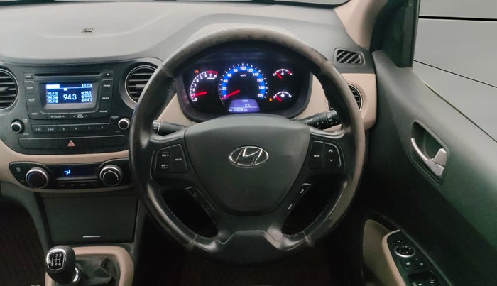 2014 Hyundai Xcent SX 1.2 (O), Petrol, Manual, 1,08,074 km, Steering Wheel Close Up