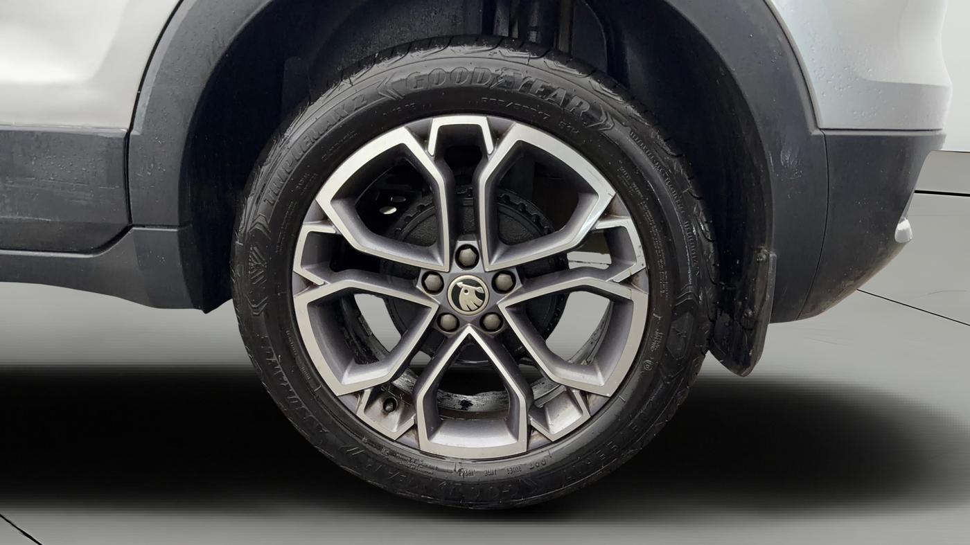 2021 Skoda KUSHAQ STYLE 1.5L TSI DSG, Petrol, Automatic, 77,856 km, Left Rear Wheel