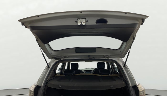 2017 Hyundai Creta SX PLUS 1.6 PETROL, Petrol, Manual, 1,08,218 km, Boot Door Open