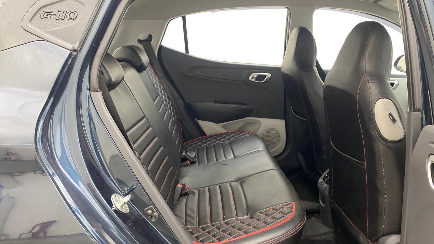 2023 Hyundai GRAND I10 NIOS ASTA AMT 1.2 KAPPA VTVT, Petrol, Automatic, 17,999 km, Right Side Rear Door Cabin