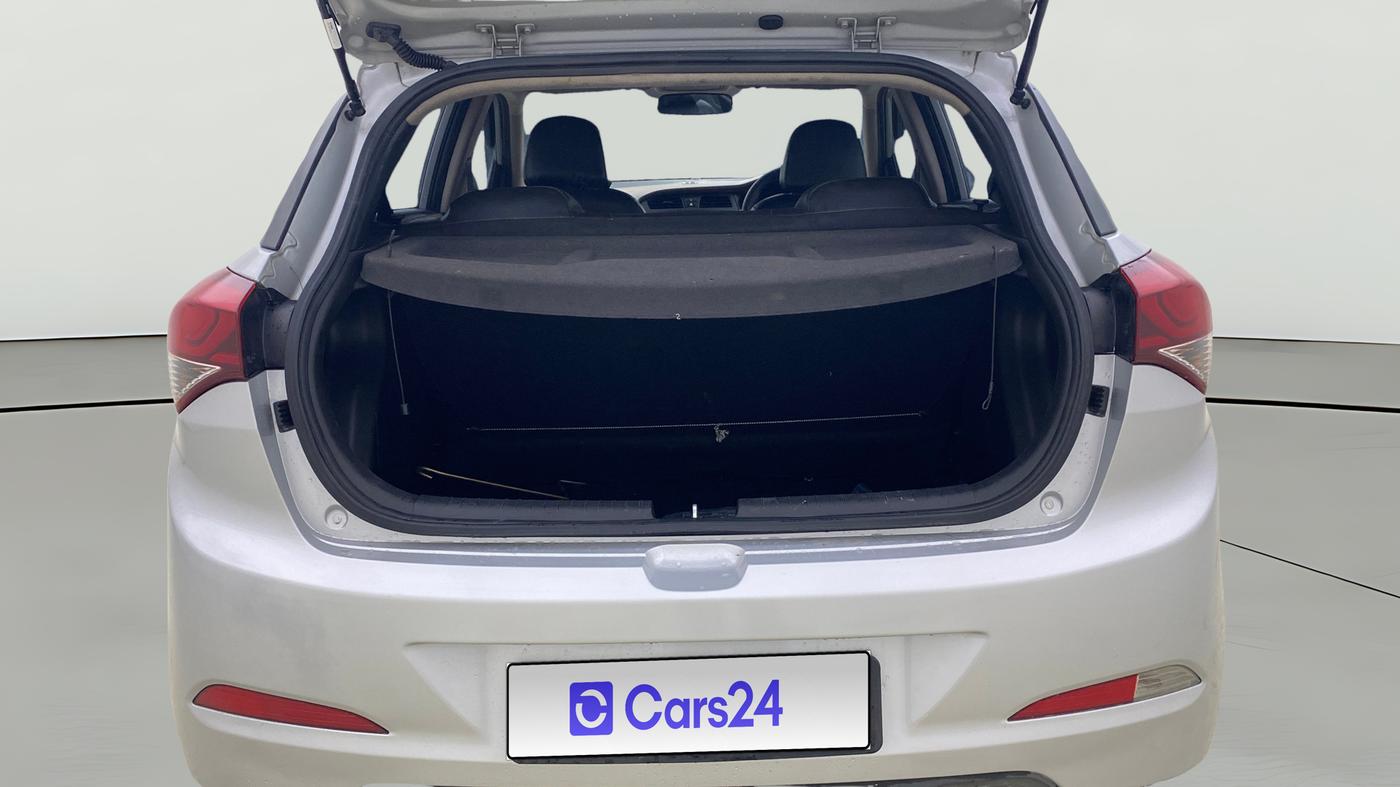 2015 Hyundai Elite i20 MAGNA 1.2, Petrol, Manual, 47,603 km, Boot Open Zoomed View