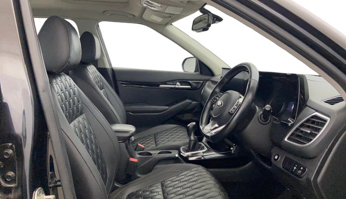 2020 KIA SELTOS HTX ANNIVERSARY EDITION 1.5 PETROL, Petrol, Manual, 27,844 km, Right Side Front Door Cabin