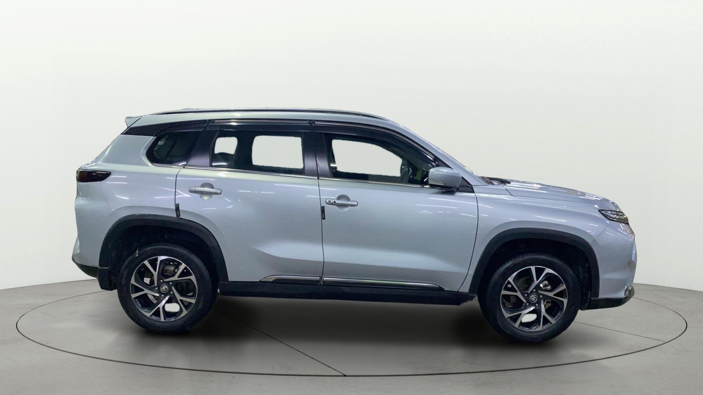 2024 Toyota URBAN CRUISER HYRYDER G NEO DRIVE, Petrol, Manual, 25,213 km, Right Side View