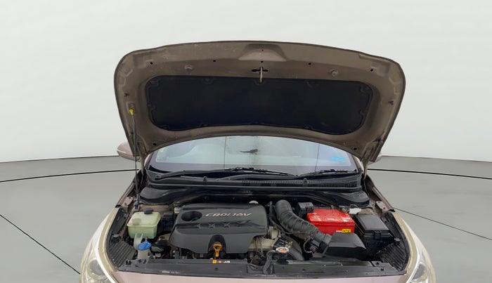 2017 Hyundai Verna 1.6 SX (O) CRDI MT, Diesel, Manual, 1,22,280 km, Open Bonet