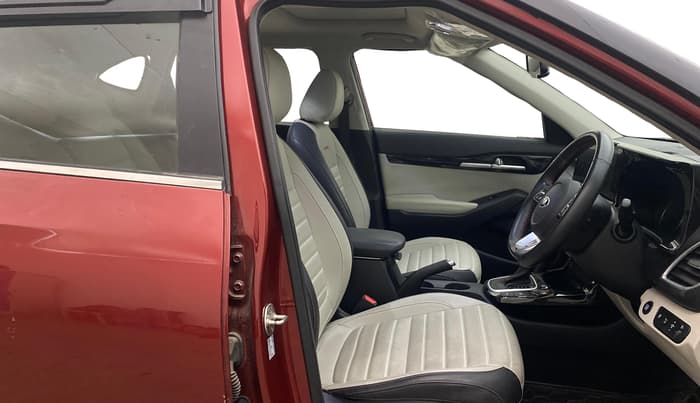 2019 KIA SELTOS GTX PLUS DCT 1.4 PETROL, Petrol, Automatic, 49,035 km, Right Side Front Door Cabin