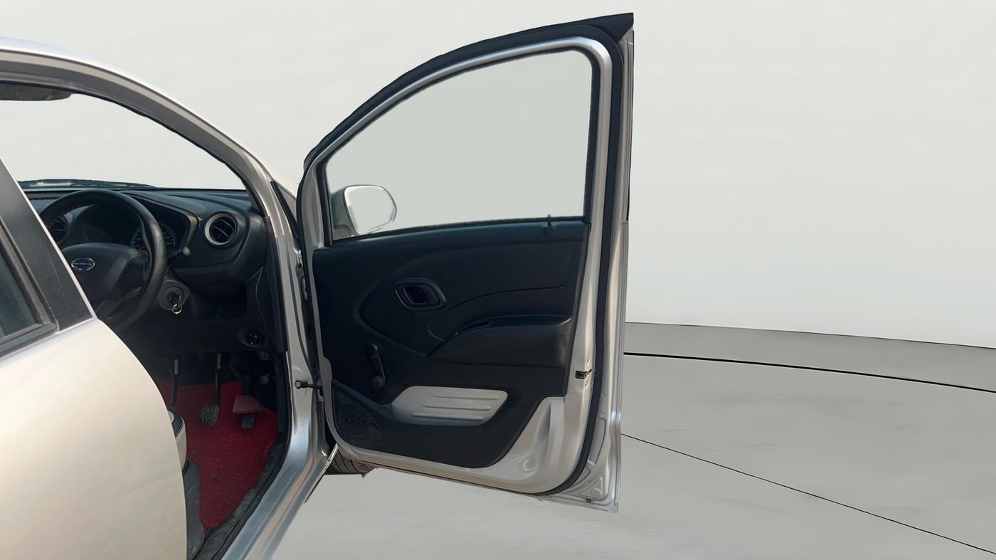 2019 Datsun Redi Go A, Petrol, Manual, 28,095 km, RHS Front Door