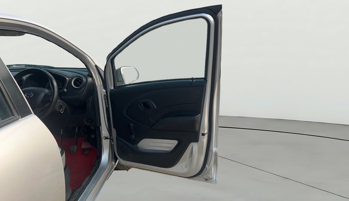 2019 Datsun Redi Go A, Petrol, Manual, 28,095 km, RHS Front Door