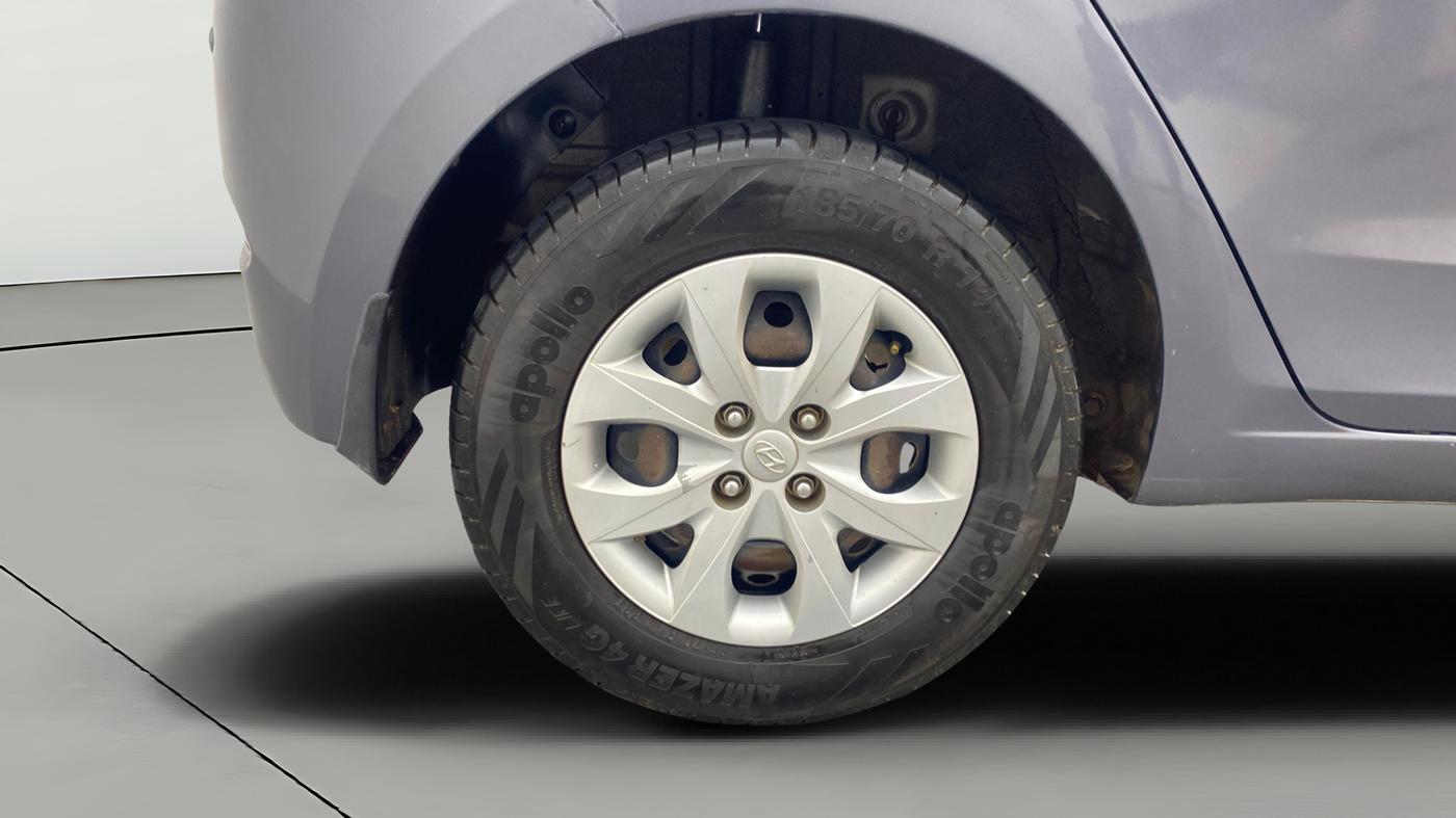 2018 Hyundai Elite i20 SPORTZ 1.2, Petrol, Manual, 64,386 km, Right Rear Wheel