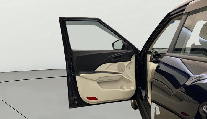 2024 Mahindra XUV 3XO MX3 1.2 L TCMPFI AT, Petrol, Automatic, 2,214 km, LHS Front Door
