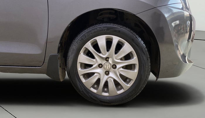 2018 Maruti Baleno ALPHA PETROL 1.2, Petrol, Manual, 29,412 km, Right Front Wheel