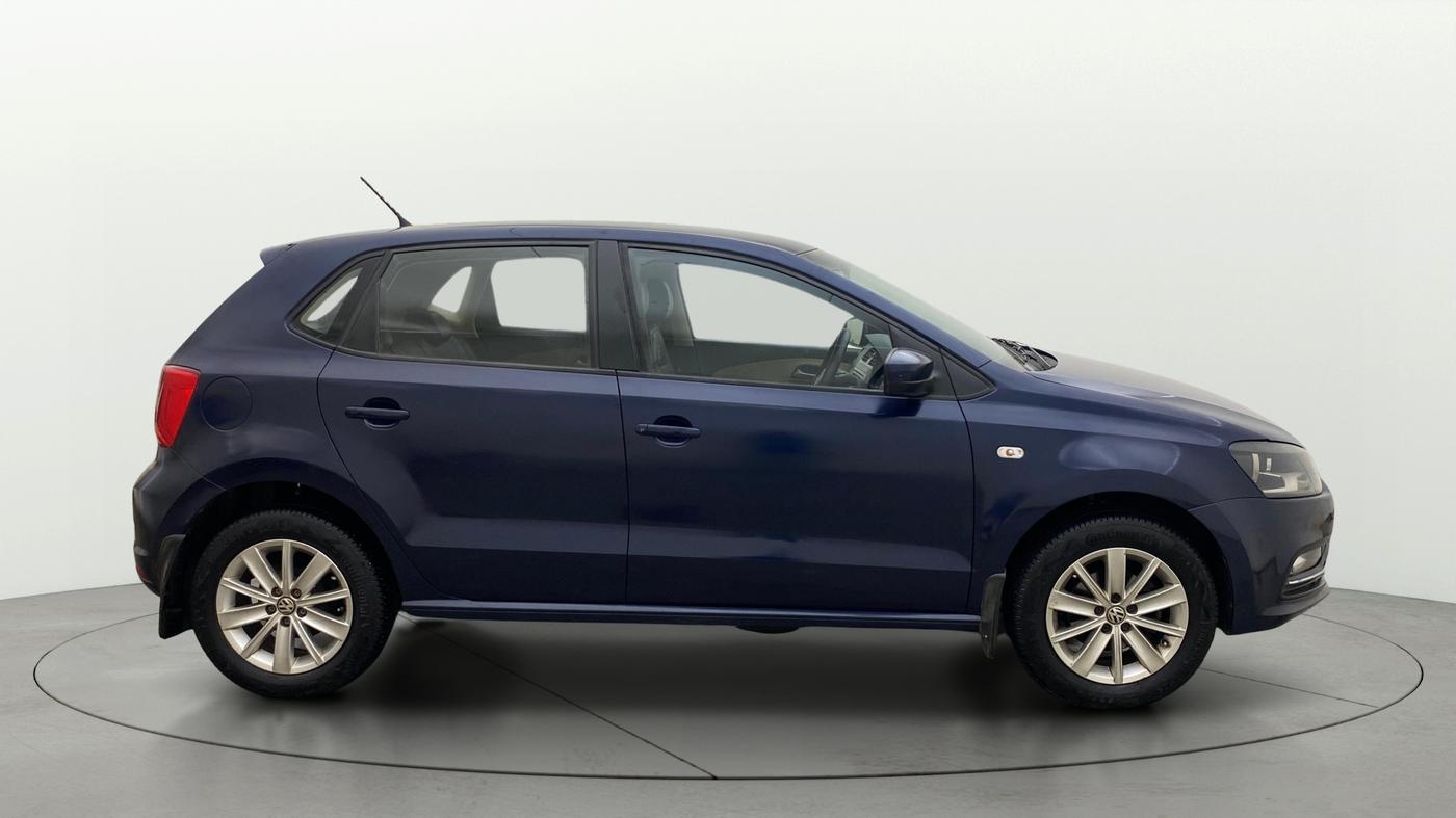 2015 Volkswagen Polo HIGHLINE1.5L, Diesel, Manual, 89,343 km, Right Side View