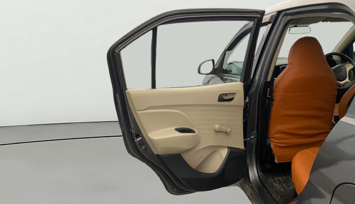 2019 Hyundai NEW SANTRO ERA EXECUTIVE, CNG, Manual, 46,959 km, LHS Rear Door
