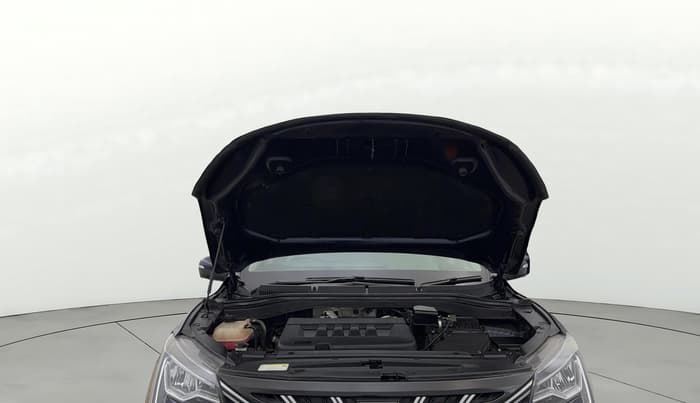 2023 Mahindra XUV700 AX 7 LUXURY D MT 7 STR, Diesel, Manual, 34,049 km, Open Bonet