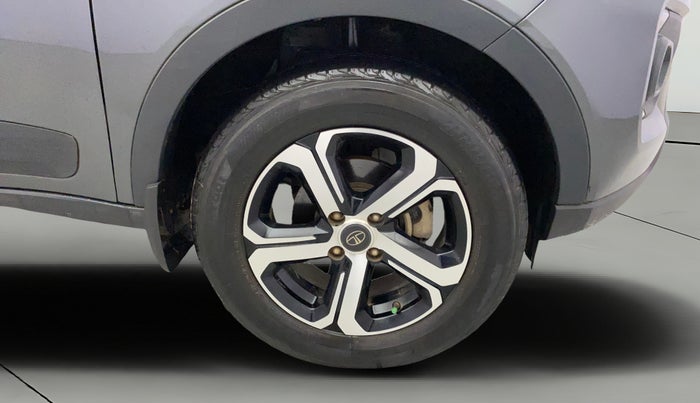 2021 Tata NEXON XZA PLUS SUNROOF PETROL, Petrol, Automatic, 56,395 km, Right Front Wheel