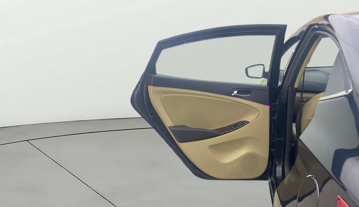 2014 Hyundai Verna FLUIDIC 1.6 CRDI SX OPT, Diesel, Manual, 51,472 km, LHS Rear Door