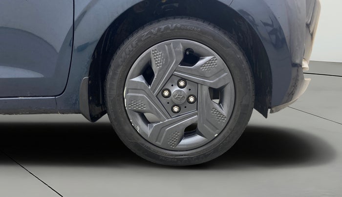 2021 Hyundai GRAND I10 NIOS MAGNA CORPORATE EDITION 1.2 KAPPA VTVT, Petrol, Manual, 28,672 km, Right Front Wheel