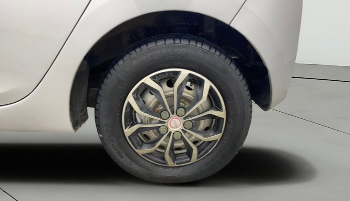 2015 Hyundai Eon ERA +, Petrol, Manual, 72,673 km, Left Rear Wheel