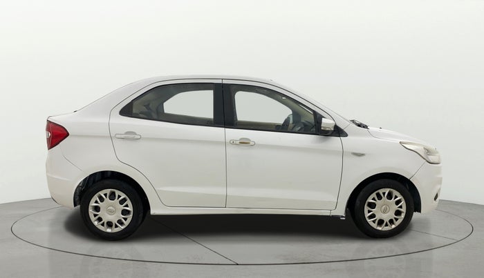 2015 Ford Figo Aspire TREND 1.2 PETROL, Petrol, Manual, 1,00,000 km, Right Side View