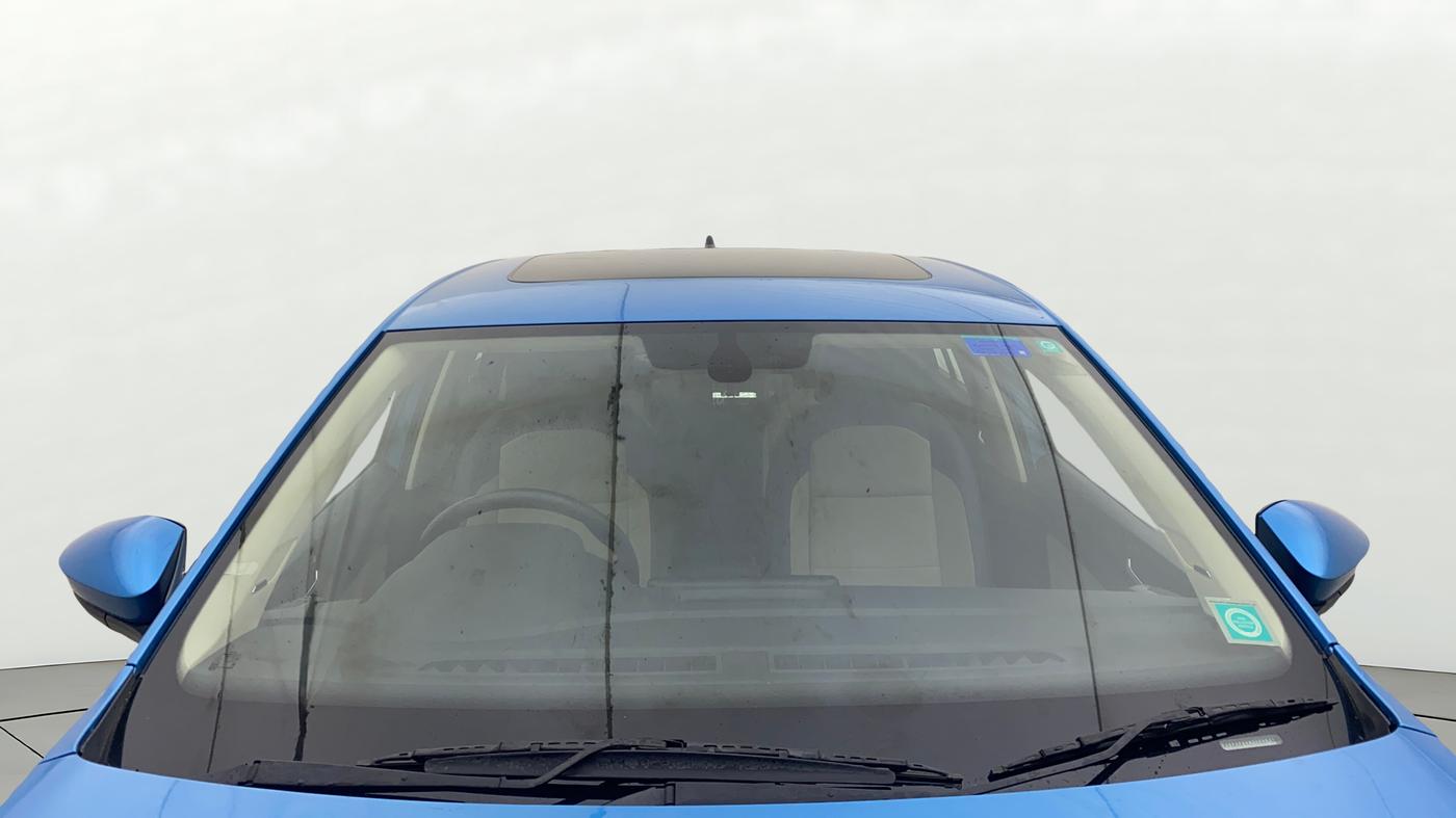 2022 Skoda SLAVIA STYLE 1.0L TSI MT, Petrol, Manual, 33,274 km, Front Windshield
