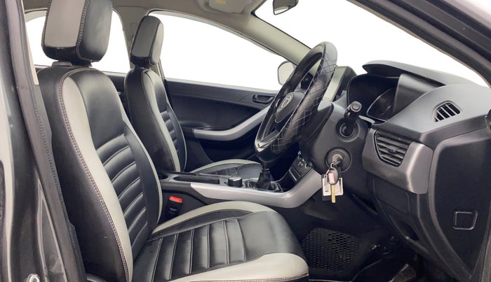 2020 Tata NEXON XE PETROL, Petrol, Manual, 97,484 km, Right Side Front Door Cabin