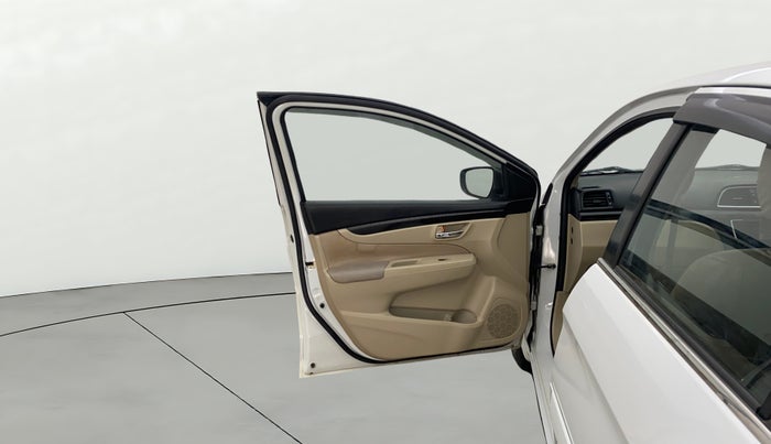 2016 Maruti Ciaz VXI (O), Petrol, Manual, 75,488 km, LHS Front Door