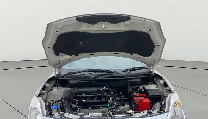 2024 Maruti Dzire VXI AMT, Petrol, Automatic, 30,873 km, Open Bonet