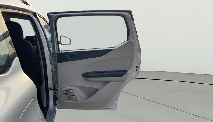 2022 Renault TRIBER RXT, Petrol, Manual, 23,962 km, RHS Rear Door