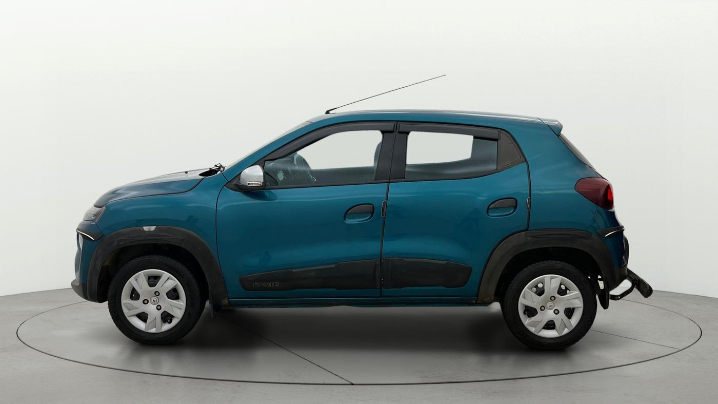 2022 Renault Kwid RXT 1.0 AMT, Petrol, Automatic, 27,722 km, Left Side