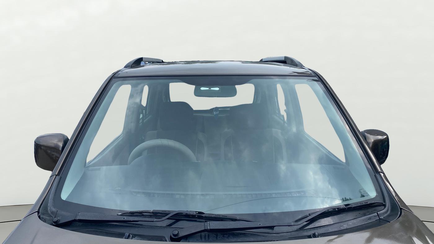 2015 Maruti Wagon R 1.0 VXI, Petrol, Manual, 98,086 km, Front Windshield