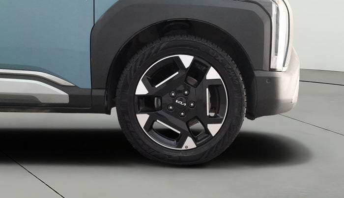 2025 KIA SYROS HTX Plus (O) 1.5 Diesel 6AT, Diesel, Automatic, 8,930 km, Right Front Wheel