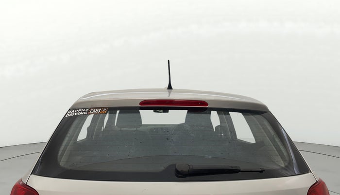 2016 Volkswagen Polo COMFORTLINE 1.2L, Petrol, Manual, 87,064 km, Rear Windshield