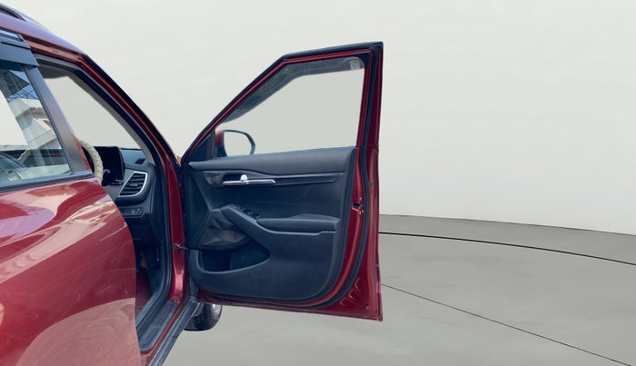 2020 KIA SELTOS HTK PLUS 1.5, Petrol, Manual, 84,208 km, RHS Front Door