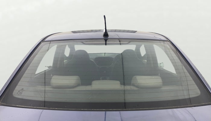 2015 Hyundai Xcent SX AT 1.2 (O), Petrol, Automatic, 80,603 km, Rear Windshield