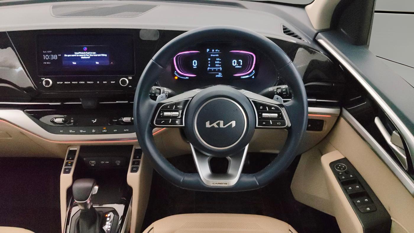 2022 KIA CARENS LUXURY PLUS 1.5 DIESEL AT 7 STR, Diesel, Automatic, 27,753 km, Steering Wheel Close Up