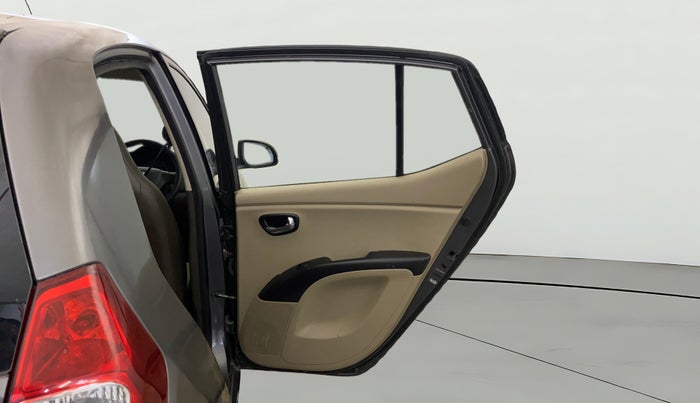 2013 Hyundai i10 SPORTZ 1.2 AT, Petrol, Automatic, 60,984 km, RHS Rear Door