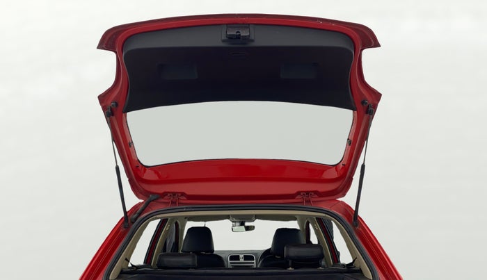 2016 Volkswagen Polo HIGHLINE1.2L, Petrol, Manual, 31,803 km, Boot Door Open